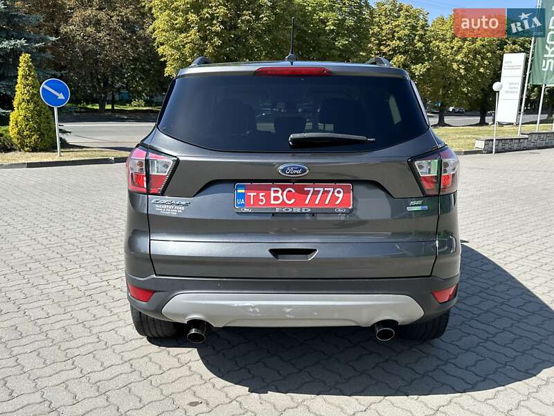 Внедорожник / Кроссовер Ford Escape 2018 в Луцке
