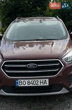 Позашляховик / Кросовер Ford Escape 2017 в Тернополі