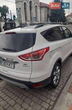 Внедорожник / Кроссовер Ford Escape 2013 в 
