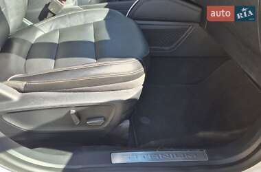 Внедорожник / Кроссовер Ford Escape 2020 в 