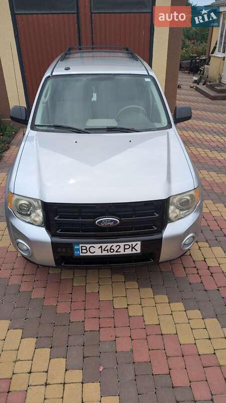 Внедорожник / Кроссовер Ford Escape 2010 в Львове