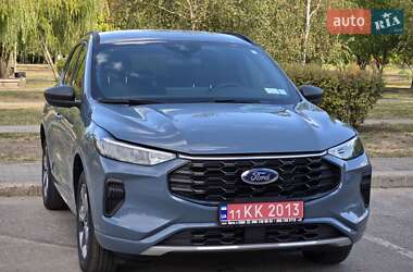 Внедорожник / Кроссовер Ford Escape 2024 в 