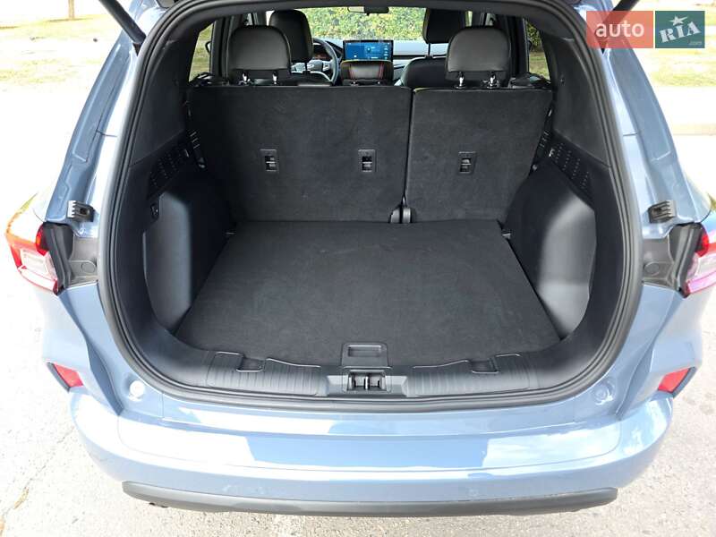 Внедорожник / Кроссовер Ford Escape 2024 в Кривом Роге