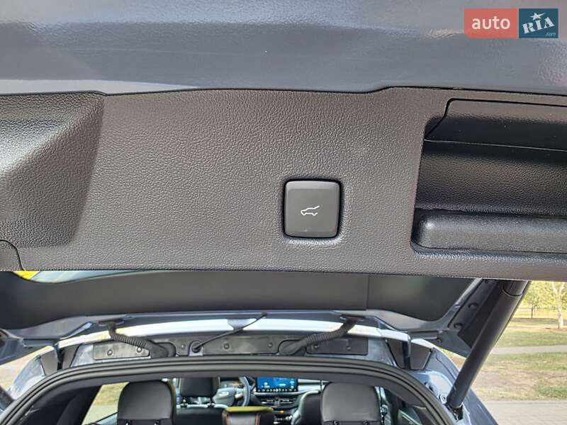 Внедорожник / Кроссовер Ford Escape 2024 в Кривом Роге
