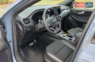 Внедорожник / Кроссовер Ford Escape 2024 в 