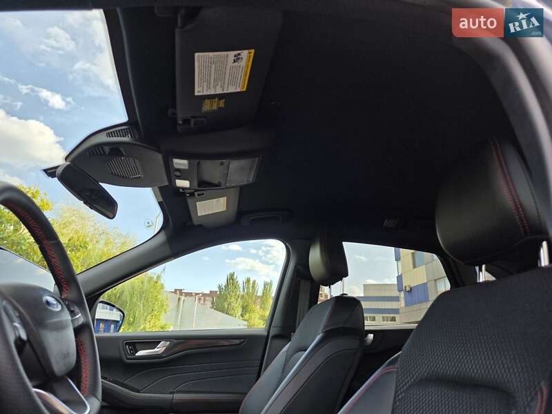 Внедорожник / Кроссовер Ford Escape 2024 в Кривом Роге