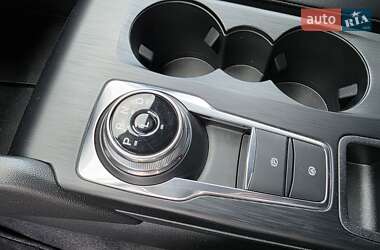 Внедорожник / Кроссовер Ford Escape 2024 в Кривом Роге