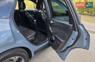 Внедорожник / Кроссовер Ford Escape 2024 в 