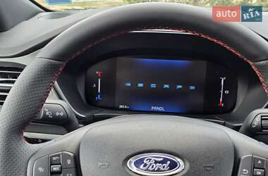 Внедорожник / Кроссовер Ford Escape 2024 в 
