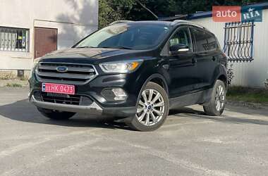 Позашляховик / Кросовер Ford Escape 2016 в 