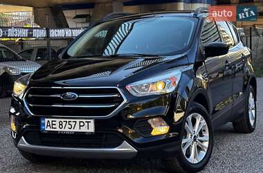 Внедорожник / Кроссовер Ford Escape 2018 в Днепре