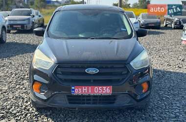 Внедорожник / Кроссовер Ford Escape 2017 в 
