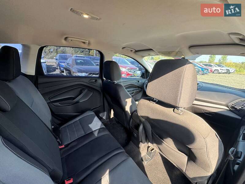 Внедорожник / Кроссовер Ford Escape 2017 в Луцке фото 9 Внедорожник / Кроссовер Ford Escape 2017 в Луцке