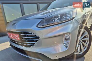 Внедорожник / Кроссовер Ford Escape 2021 в 