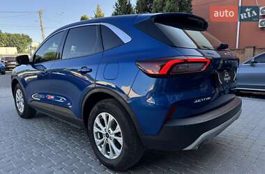 Внедорожник / Кроссовер Ford Escape 2023 в 