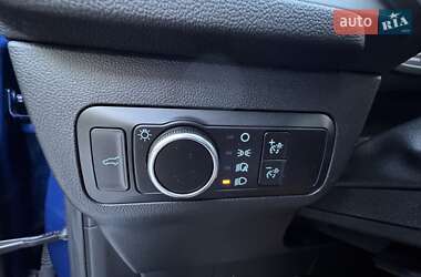 Внедорожник / Кроссовер Ford Escape 2023 в 
