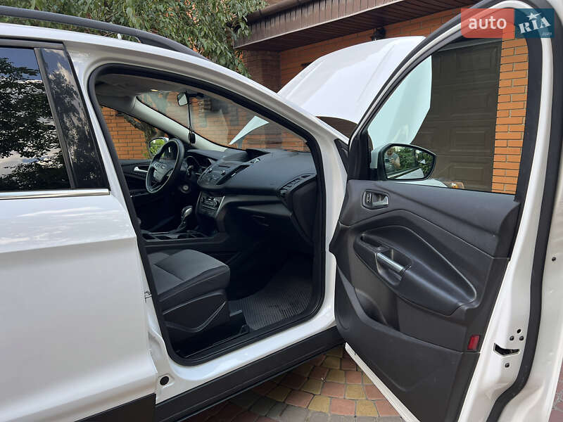 Позашляховик / Кросовер Ford Escape 2018 в Києві