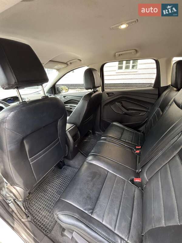 Внедорожник / Кроссовер Ford Escape 2014 в Славуте