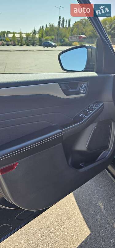 Внедорожник / Кроссовер Ford Escape 2022 в Одессе