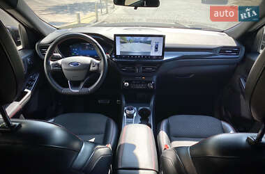 Внедорожник / Кроссовер Ford Escape 2023 в 
