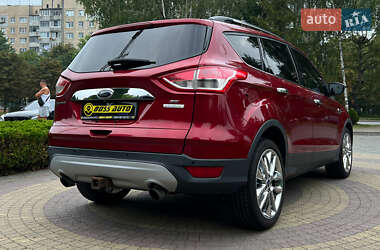 Внедорожник / Кроссовер Ford Escape 2014 в 