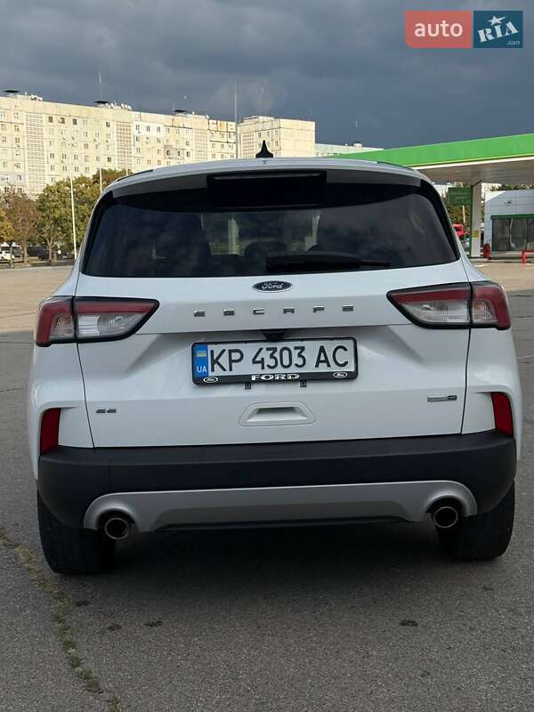Внедорожник / Кроссовер Ford Escape 2020 в Запорожье