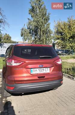 Внедорожник / Кроссовер Ford Escape 2015 в 