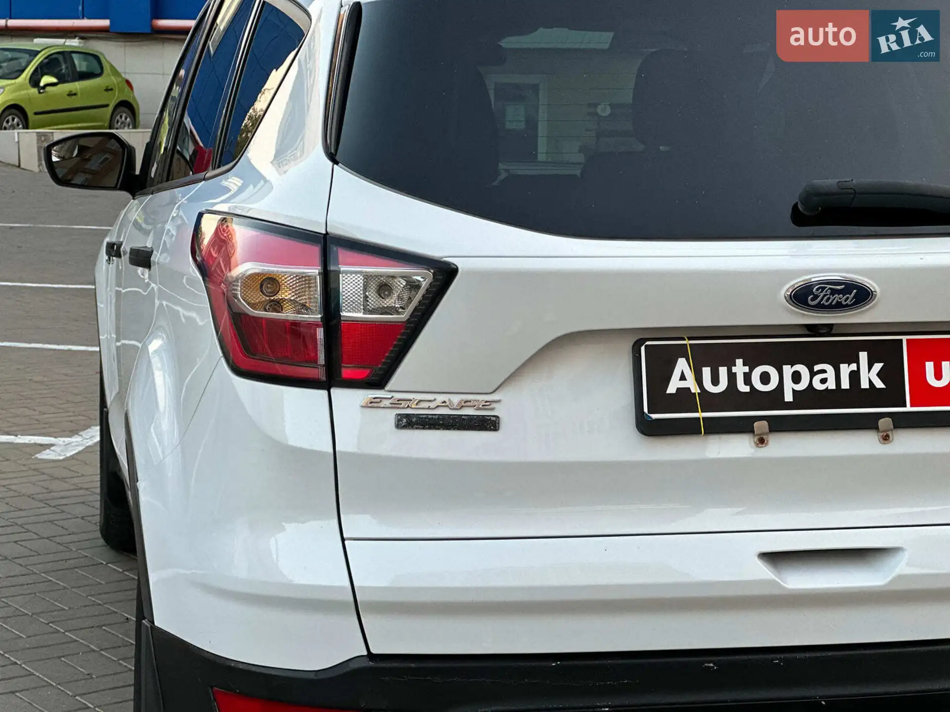 2017 Ford Escape - мініатюра 9