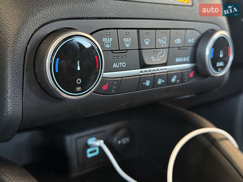 Внедорожник / Кроссовер Ford Escape 2023 в Киеве фото 6 Внедорожник / Кроссовер Ford Escape 2023 в Киеве