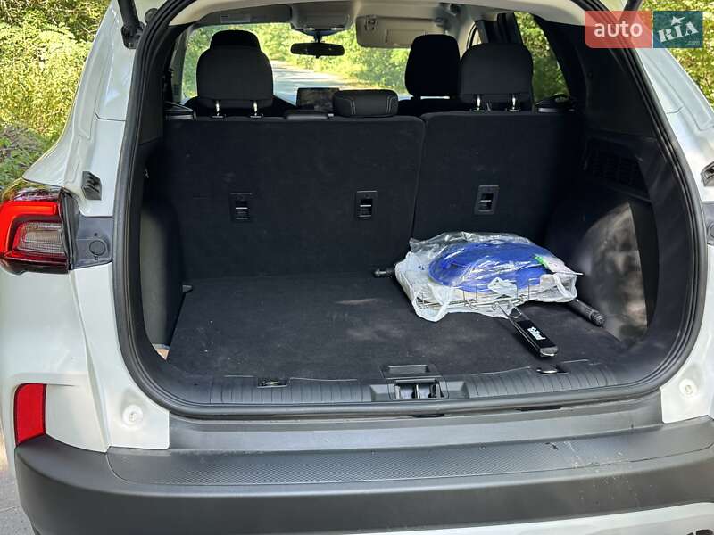 Внедорожник / Кроссовер Ford Escape 2023 в Киеве фото 27 Внедорожник / Кроссовер Ford Escape 2023 в Киеве