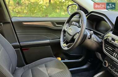 Внедорожник / Кроссовер Ford Escape 2023 в 