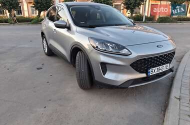 Внедорожник / Кроссовер Ford Escape 2022 в 