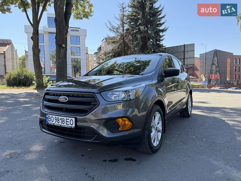 Внедорожник / Кроссовер Ford Escape 2018 в Тернополе