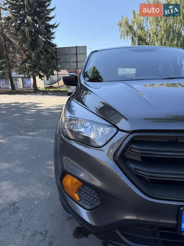 Внедорожник / Кроссовер Ford Escape 2018 в Тернополе