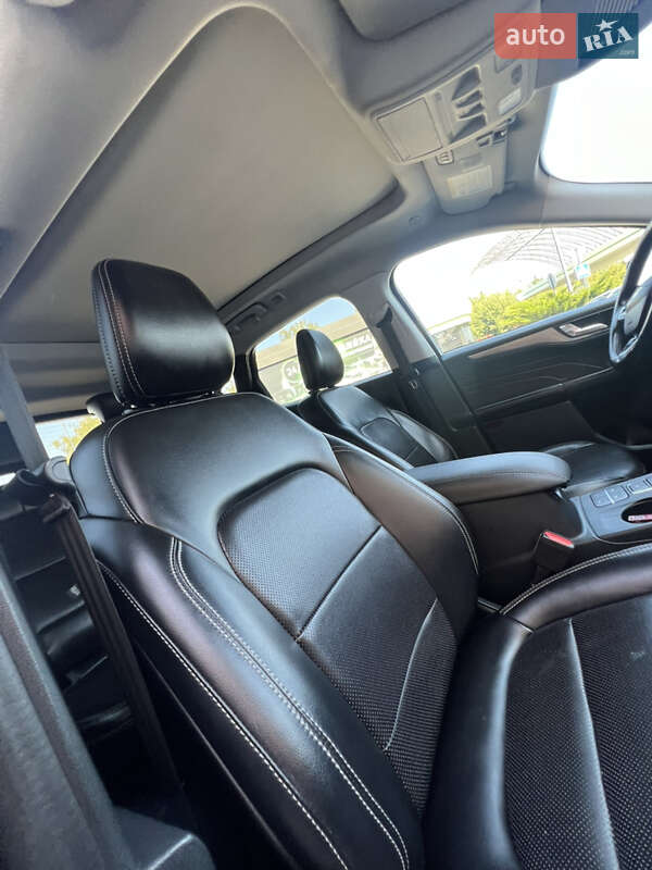 Внедорожник / Кроссовер Ford Escape 2021 в Дубно фото 44 Внедорожник / Кроссовер Ford Escape 2021 в Дубно