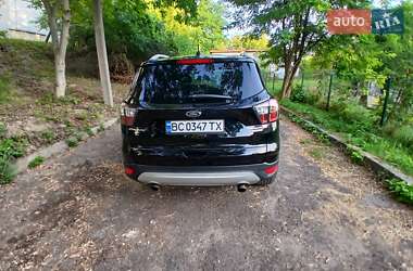 Внедорожник / Кроссовер Ford Escape 2016 в 