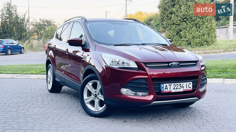 Внедорожник / Кроссовер Ford Escape 2015 в Львове