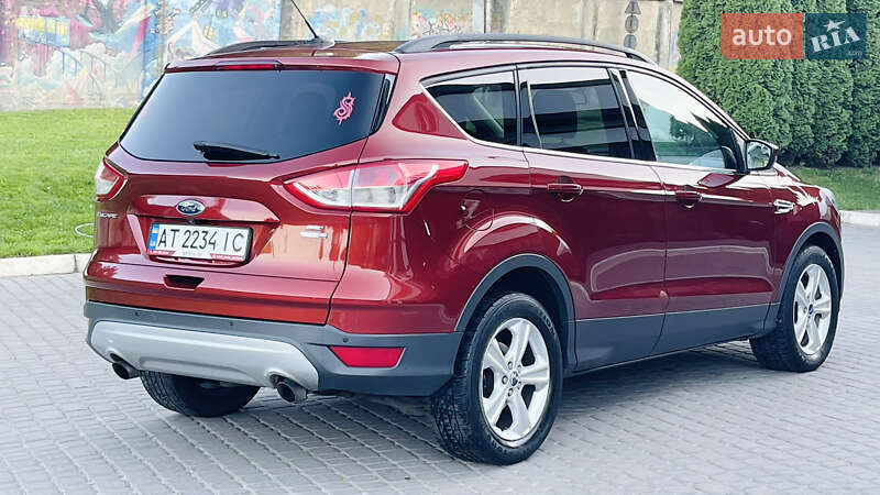 Внедорожник / Кроссовер Ford Escape 2015 в Львове