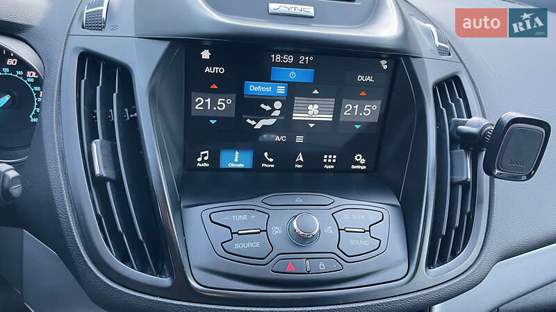 Внедорожник / Кроссовер Ford Escape 2015 в Львове