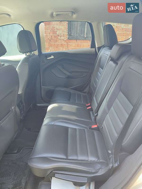 Внедорожник / Кроссовер Ford Escape 2017 в Калуше фото 11 Внедорожник / Кроссовер Ford Escape 2017 в Калуше