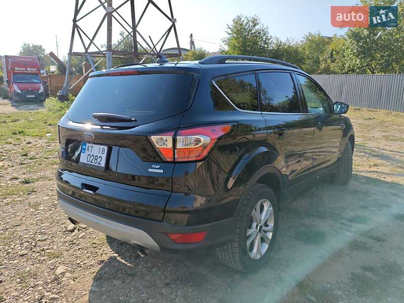 Позашляховик / Кросовер Ford Escape 2017 в Івано-Франківську фото 11 Позашляховик / Кросовер Ford Escape 2017 в Івано-Франківську