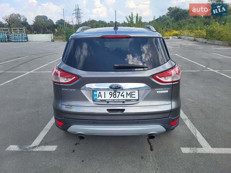 Внедорожник / Кроссовер Ford Escape 2014 в Ирпене