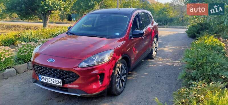 Внедорожник / Кроссовер Ford Escape 2020 в Краматорске