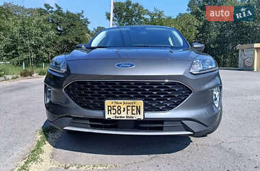 Внедорожник / Кроссовер Ford Escape 2022 в 