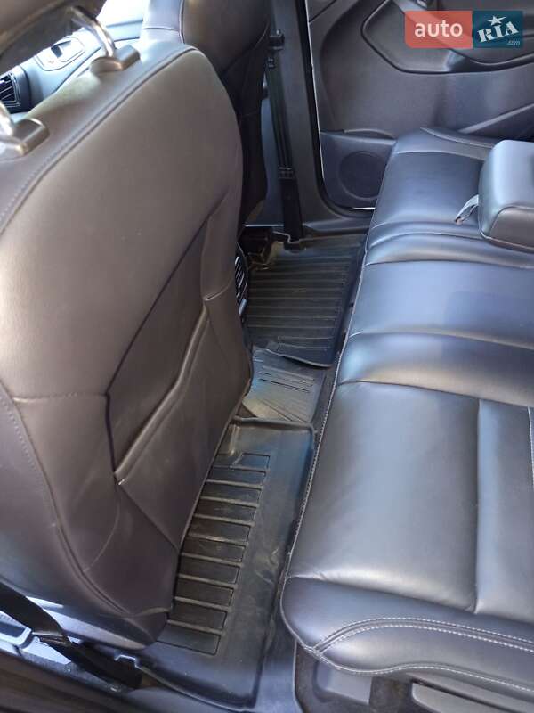 Позашляховик / Кросовер Ford Escape 2015 в Одесі фото 14 Позашляховик / Кросовер Ford Escape 2015 в Одесі