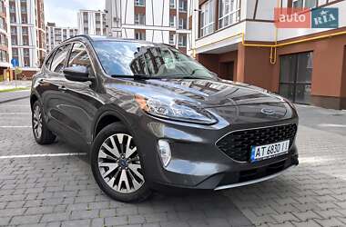 Позашляховик / Кросовер Ford Escape 2020 в Івано-Франківську
