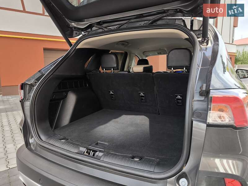 Внедорожник / Кроссовер Ford Escape 2020 в Ивано-Франковске фото 31 Внедорожник / Кроссовер Ford Escape 2020 в Ивано-Франковске