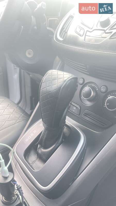 Внедорожник / Кроссовер Ford Escape 2013 в Львове