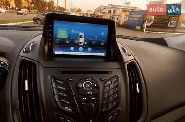 Внедорожник / Кроссовер Ford Escape 2015 в 