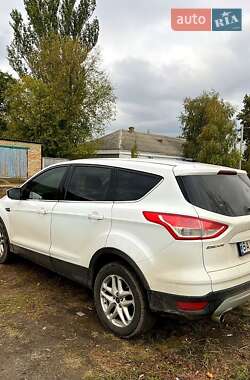 Внедорожник / Кроссовер Ford Escape 2013 в 